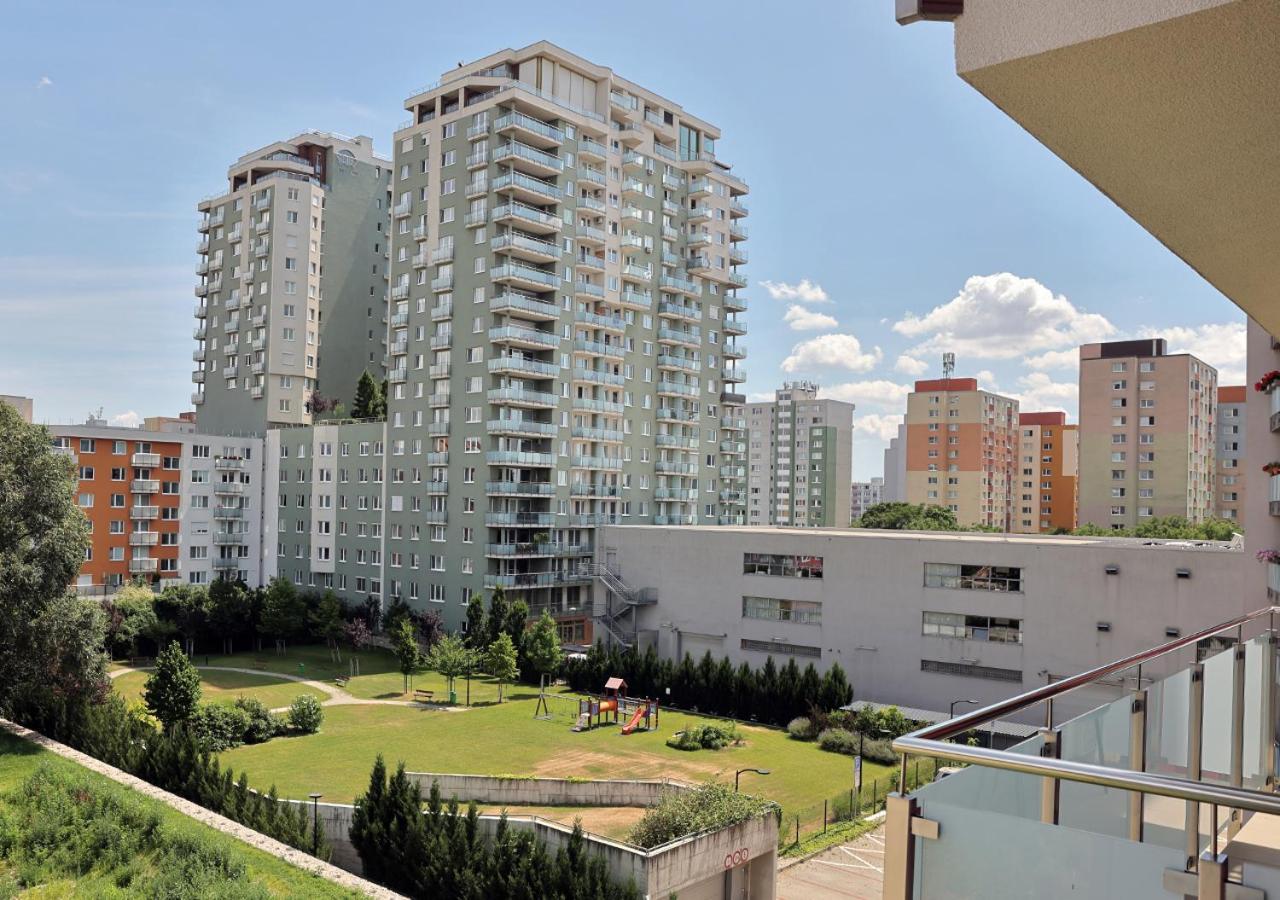 Luxury Grand Apartments By Bratislavatrip Exterior foto